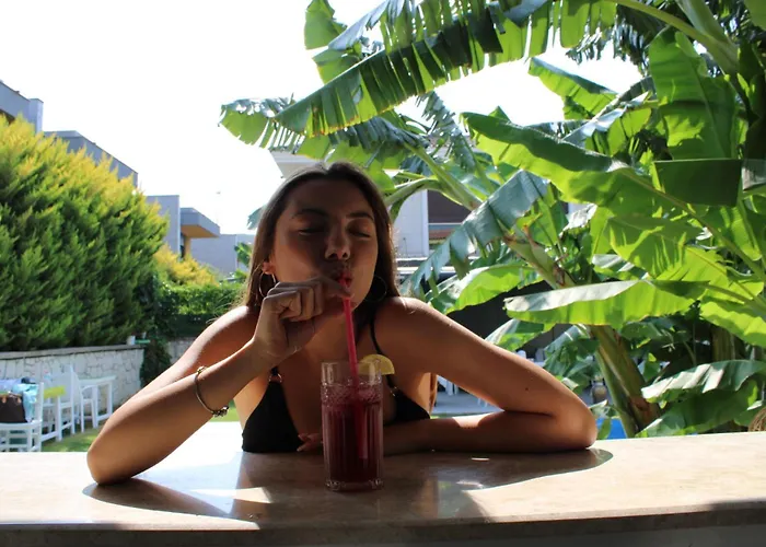 Odabasi Su Alacati *