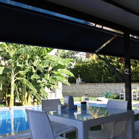 מלון Odabasi Su Alacati